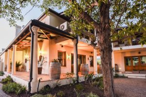 Lovane Accommodation