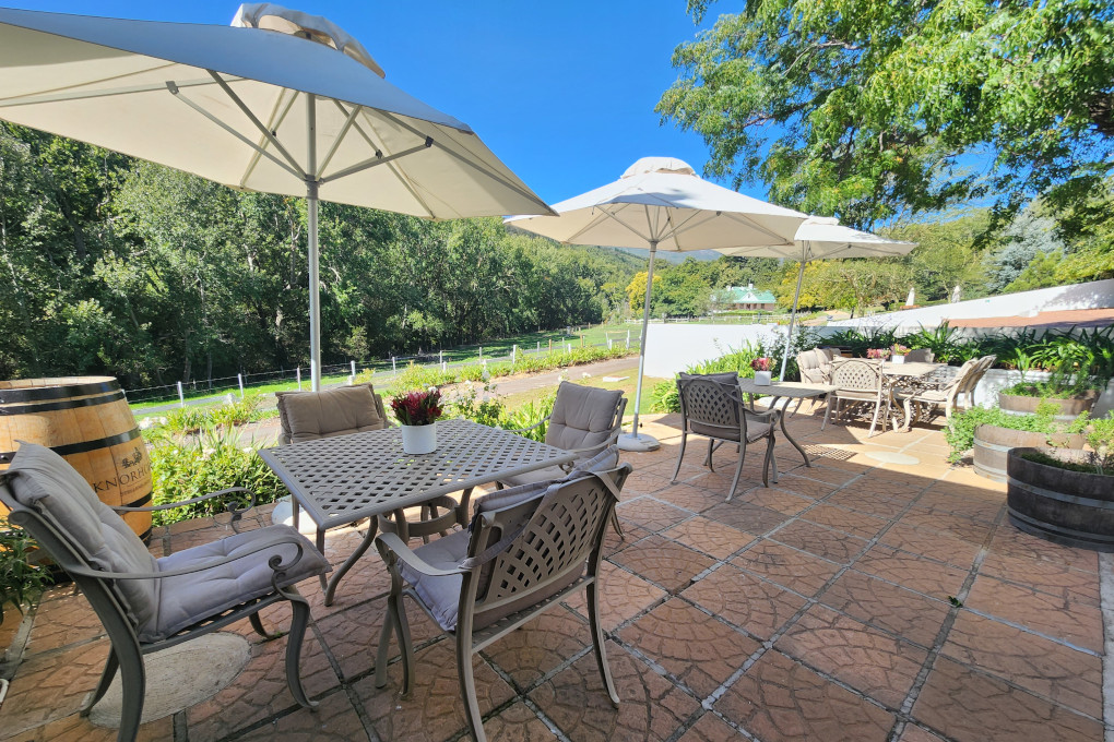 Knorhoek Wine Farm Boutique
